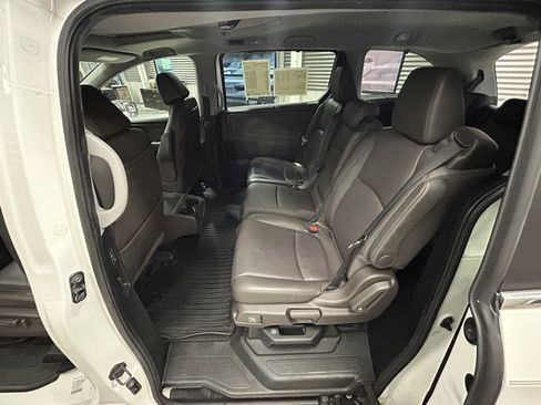 Used 2018 Honda Odyssey Touring image 49