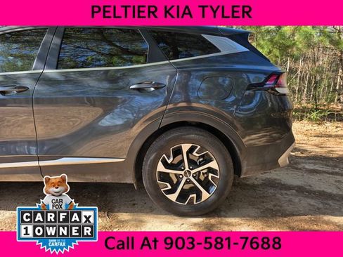 Certified 2024 Kia Sportage EX image 6