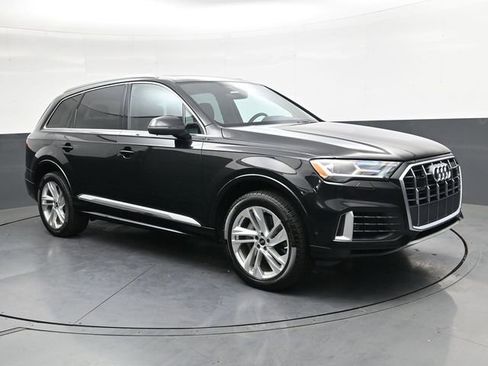 Used 2023 Audi Q7 3.0T Premium Plus AWD/4WD image 2