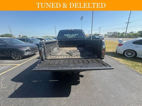 Used 2004 Ford F250 Lariat AWD/4WD image 5