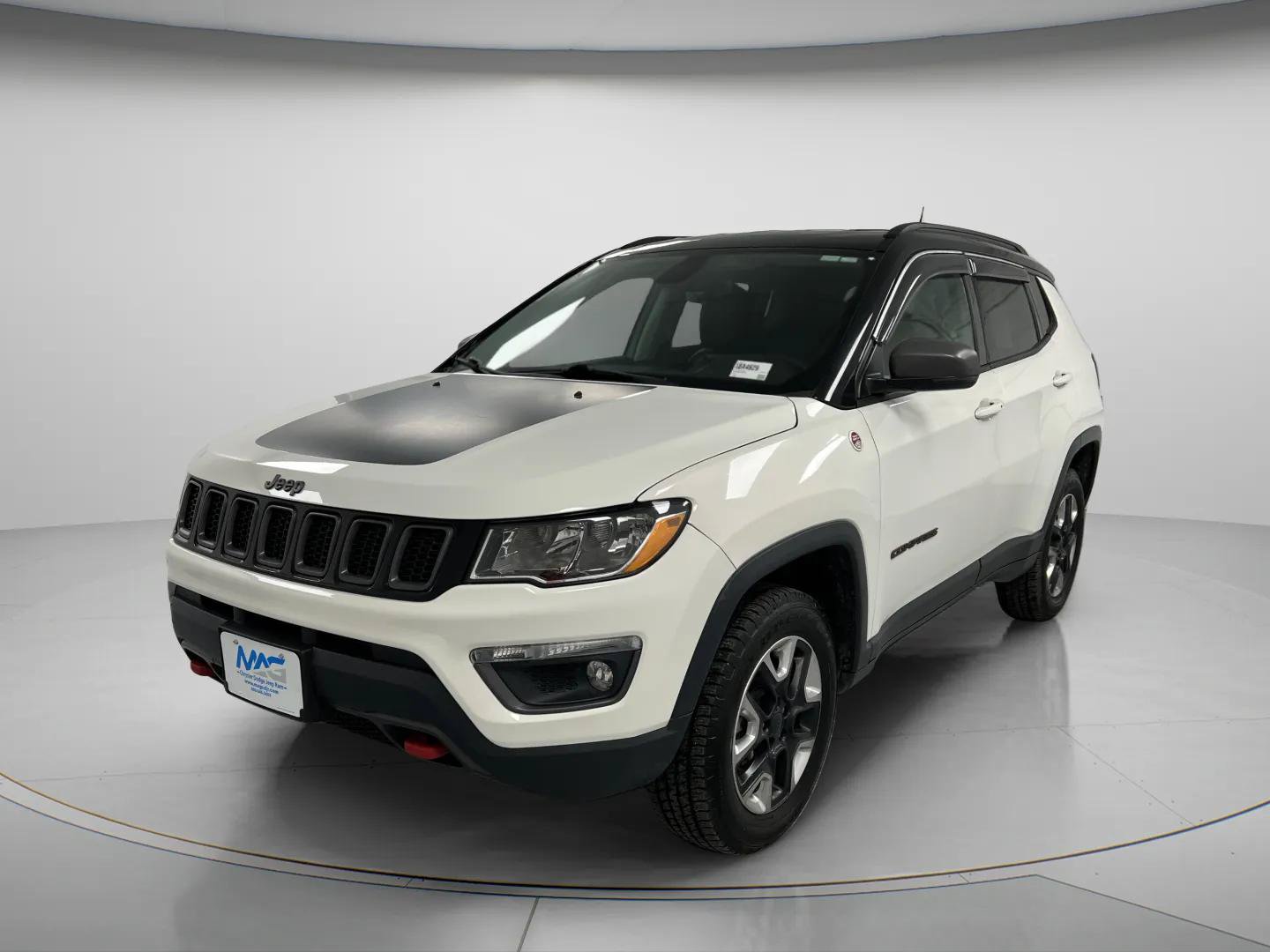 Used 2018 Jeep Compass Trailhawk AWD/4WD image 5