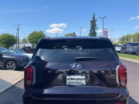 Used 2024 Hyundai Palisade Limited AWD/4WD image 4