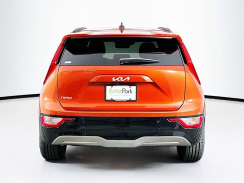 Used 2023 Kia Niro Wind FWD image 7