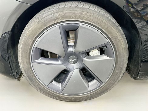 Used 2022 Tesla Model 3 Long Range AWD/4WD image 11