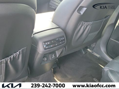 Used 2024 Hyundai Palisade Calligraphy AWD/4WD image 14