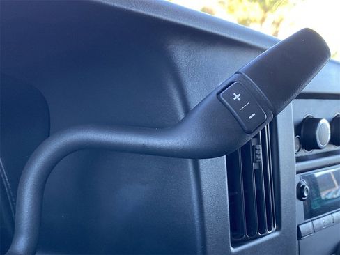 Used 2023 GMC Savana 2500 Extended w/ Driver Convenience Package image 24