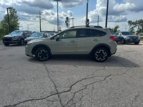Used 2013 Subaru Crosstrek 2.0i Limited AWD/4WD image 8