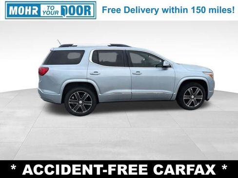 Used 2017 GMC Acadia Denali w/ Technology Package FWD image 6