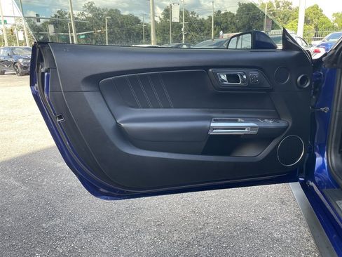 Used 2016 Ford Mustang GT Premium w/ GT Performance Package RWD image 33