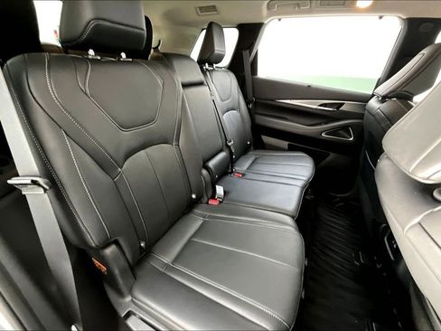 Certified 2025 INFINITI QX60 Luxe image 35