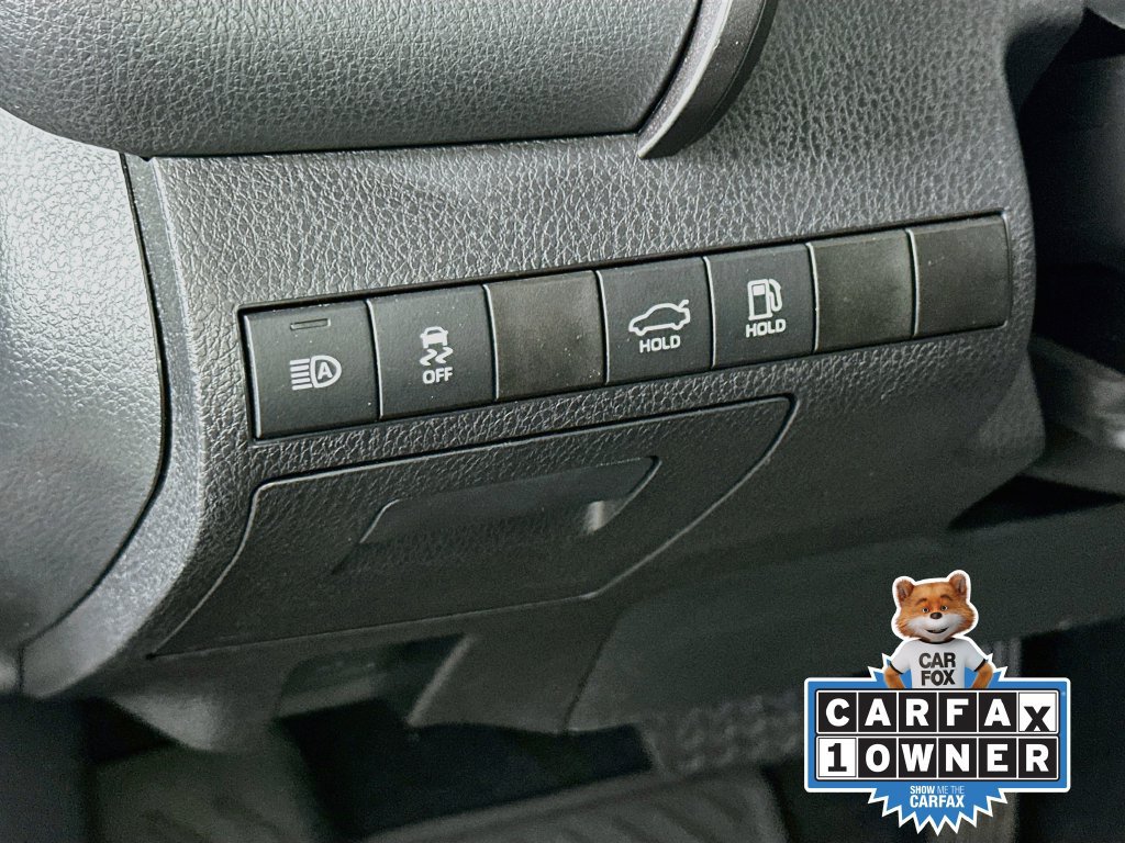 Used 2022 Toyota Camry XSE FWD image 11