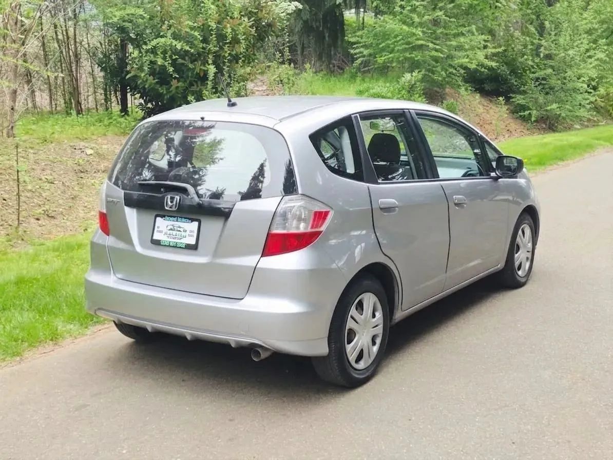 Used 2009 Honda Fit image 5