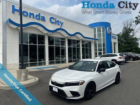 Used 2023 Honda Civic Sport image 1