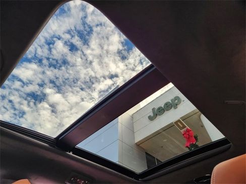 New 2026 Chrysler Pacifica Pinnacle image 20