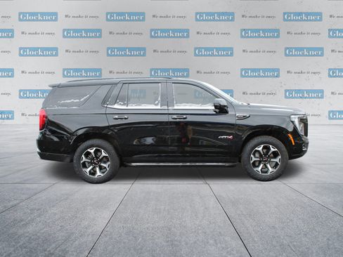 Used 2025 GMC Yukon AT4 w/ LPO, Floor Liner Package image 4