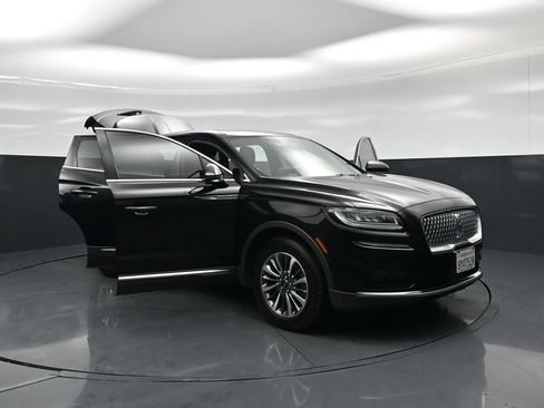 Used 2021 Lincoln Nautilus Reserve w/ Cargo Utility Package FWD image 27
