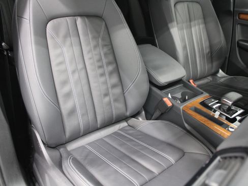 Used 2023 Audi Q5 2.0T Premium w/ Convenience Package AWD/4WD image 28