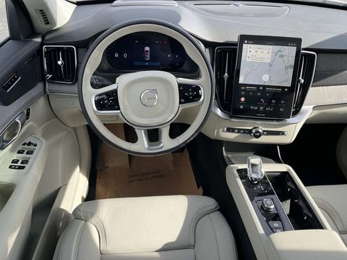 New 2026 Volvo XC90 B6 Ultra image 14