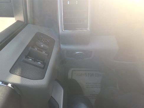 Used 2020 Ford F150 XLT image 26