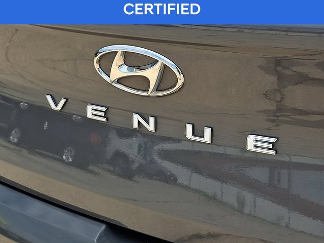 Certified 2023 Hyundai Venue SE FWD image 31