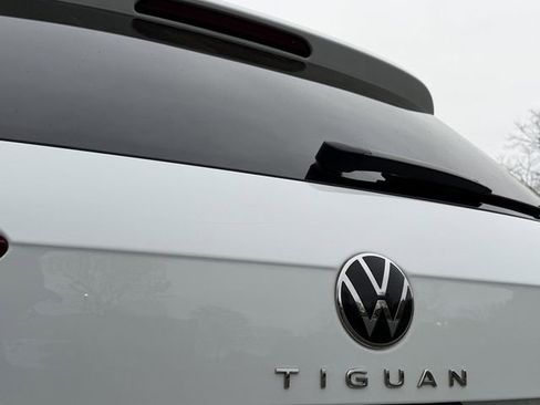 Used 2024 Volkswagen Tiguan Wolfsburg Edition image 10