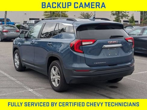 Certified 2024 GMC Terrain SLE w/ Driver Convenience Package FWD image 7