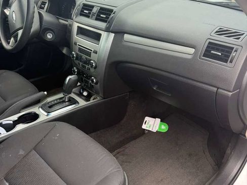 Used 2012 Ford Fusion SE image 10