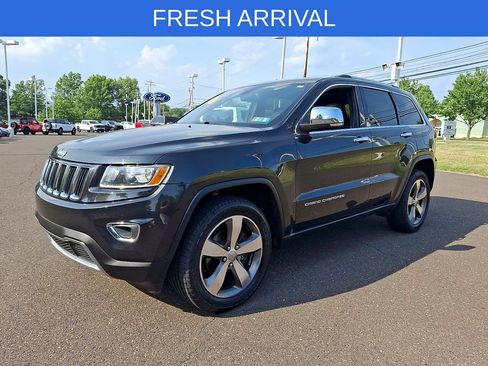 Used 2016 Jeep Grand Cherokee Limited AWD/4WD image 6