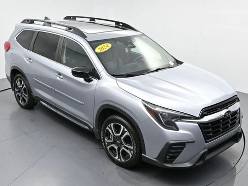 Used 2024 Subaru Ascent Limited w/ Technology Package AWD/4WD image 45
