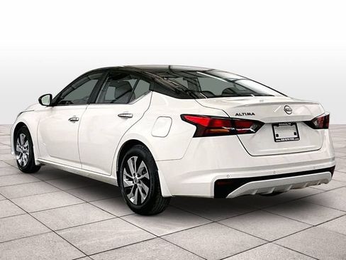 Used 2023 Nissan Altima 2.5 S FWD image 10