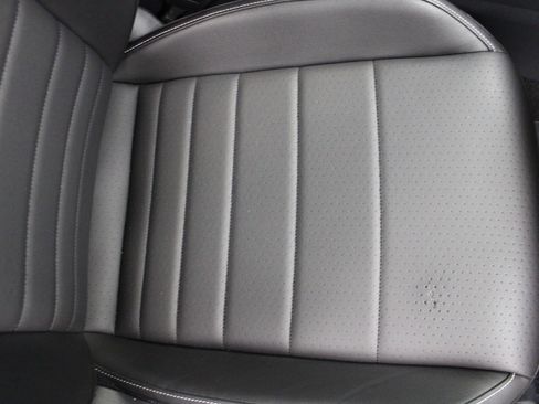 Used 2023 Volkswagen Jetta SE FWD image 26