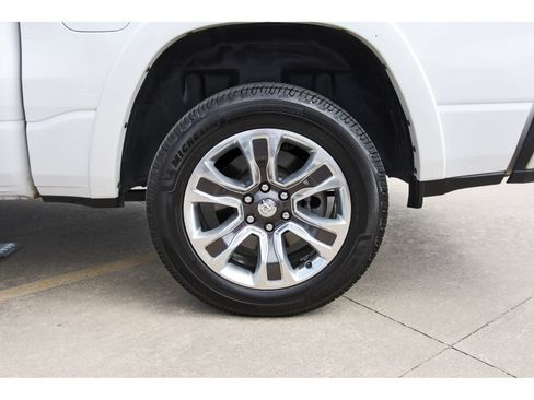 Used 2019 RAM 1500 Limited RWD image 31