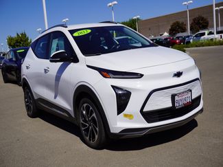 Used 2022 Chevrolet Bolt EUV Premier FWD video 1