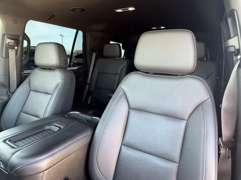 Used 2022 Chevrolet Tahoe Z71 AWD/4WD image 20