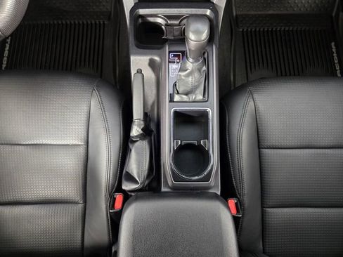 Used 2019 Toyota Tacoma TRD Off-Road image 25