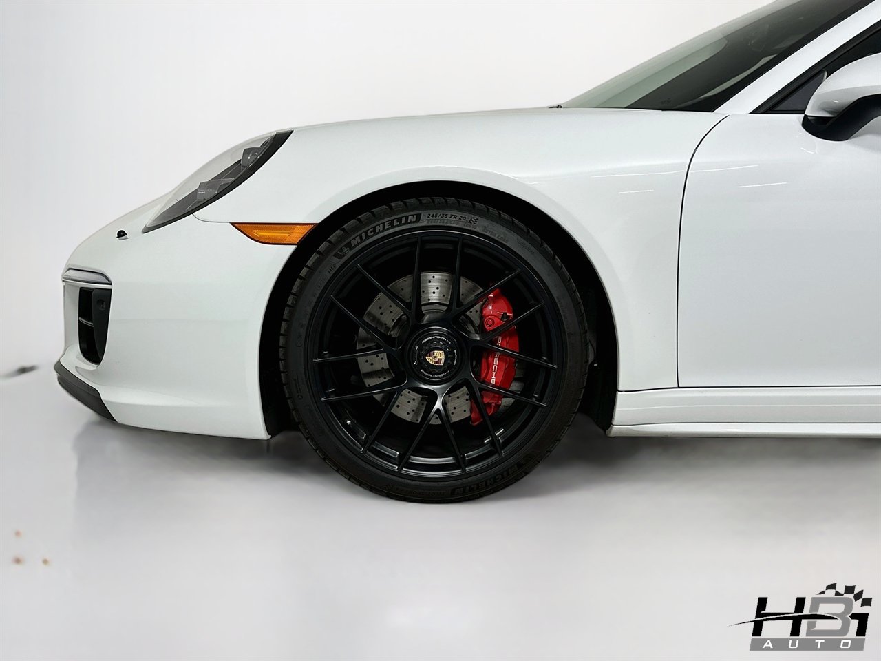 Used 2018 Porsche 911 Carrera GTS RWD image 16