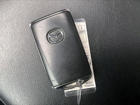 Used 2023 MAZDA MAZDA3 s image 24