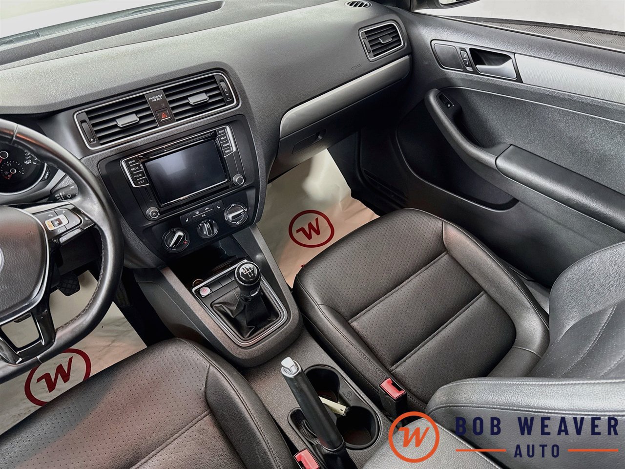 Used 2017 Volkswagen Jetta SE FWD image 30