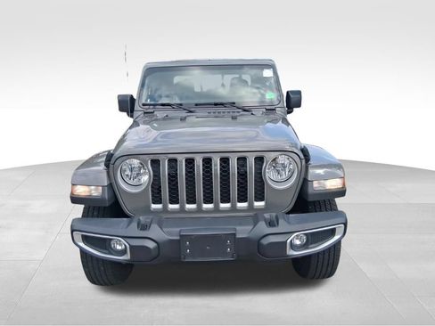 Used 2022 Jeep Gladiator Overland AWD/4WD image 3