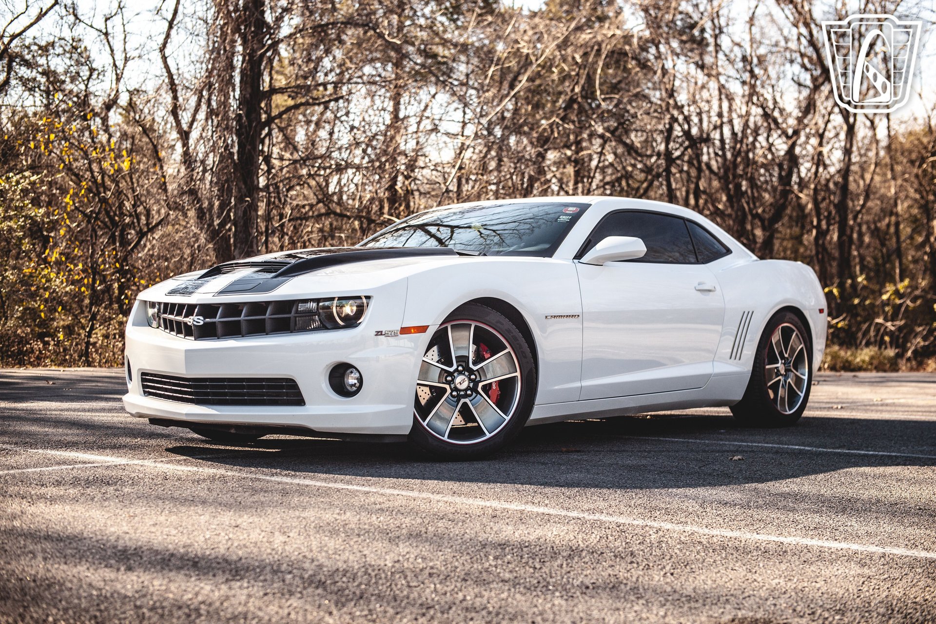 Used 2010 Chevrolet Camaro SS w/ RS Package RWD image 2
