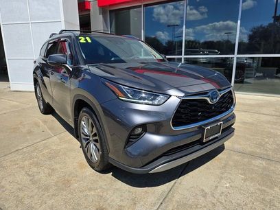 Used 2021 Toyota Highlander Platinum