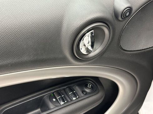 Used 2014 MINI Cooper Countryman image 11