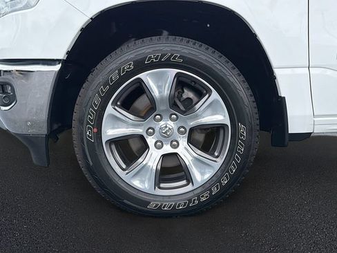 Used 2023 RAM 1500 Laramie AWD/4WD image 32