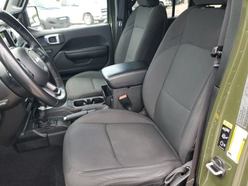 Used 2021 Jeep Wrangler Unlimited Sport AWD/4WD image 27