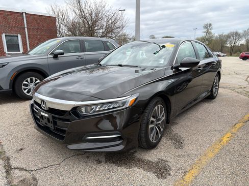 Used 2018 Honda Accord Hybrid image 7