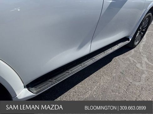 Used 2024 Nissan Armada SL w/ Midnight Edition Package image 17