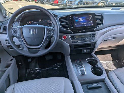 Used 2023 Honda Ridgeline RTL image 17