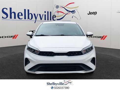 Used 2023 Kia Forte LX image 2