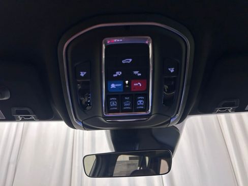 New 2026 Jeep Grand Cherokee Limited AWD/4WD image 19