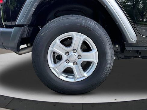 Certified 2023 Jeep Wrangler Unlimited Sport AWD/4WD image 34